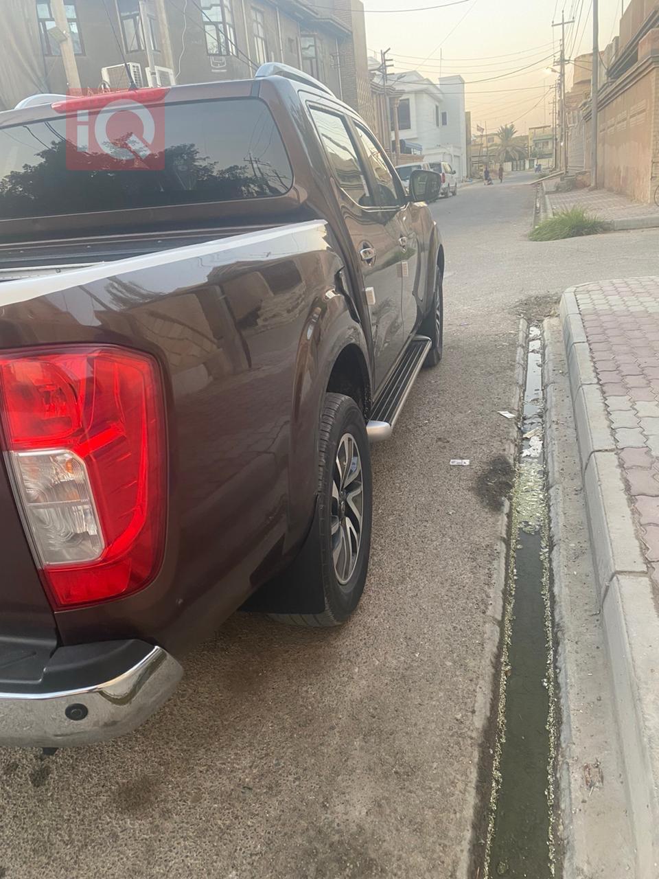 نيسان نافارا